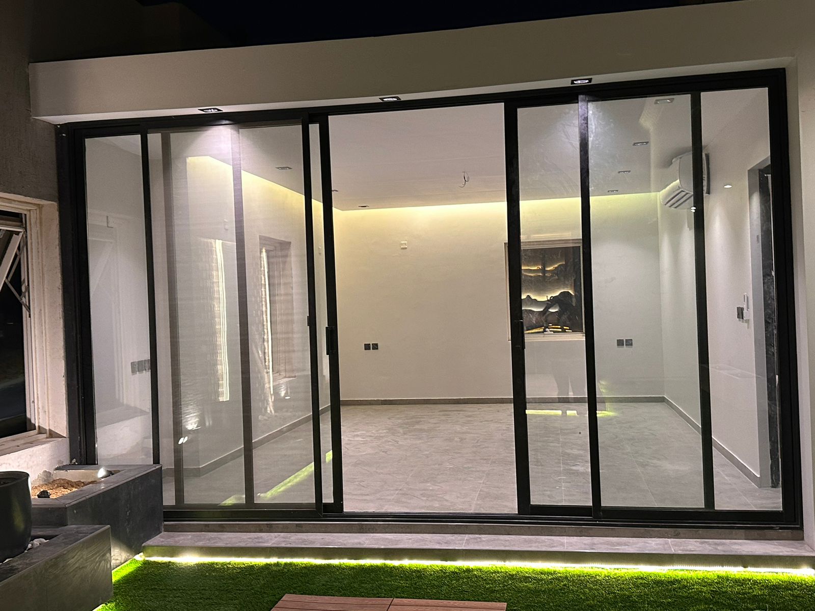 Gallery Image 9